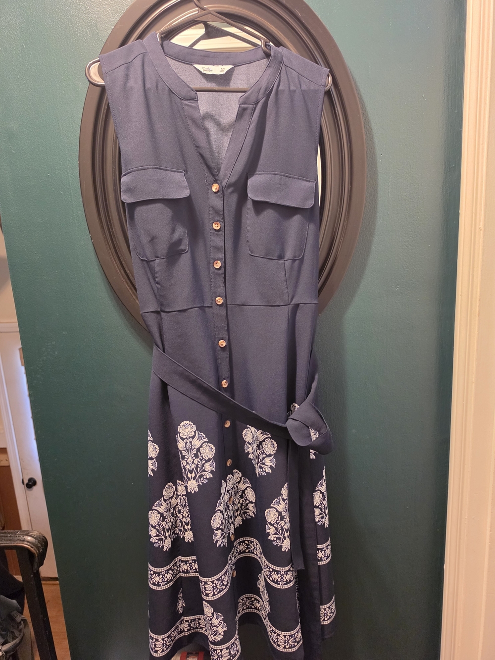 croft & barrow Navy Sleeveless Midi Dress with White Floral Border